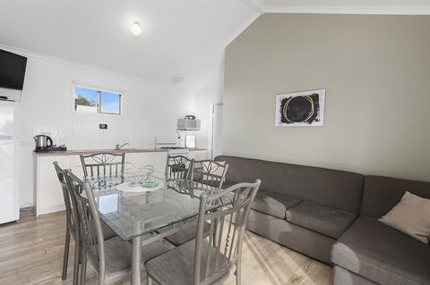 Port Broughton Tourist Park - Kingaroy Accommodation 41