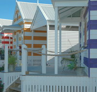 Beach Huts Middleton - Kingaroy Accommodation