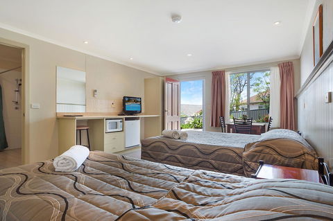 Heritage House Motel & Units - Kingaroy Accommodation 7