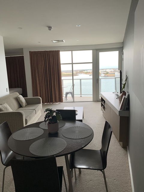 Wallaroo Marina Stayz - Kingaroy Accommodation 8