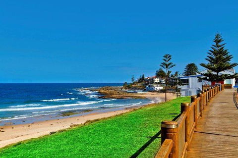 Lakeside Waterfront Apartment The Entrance - Kingaroy Accommodation 38