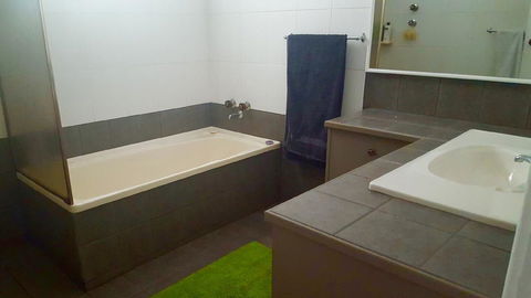 Driftwood On Dover - Kingaroy Accommodation 9