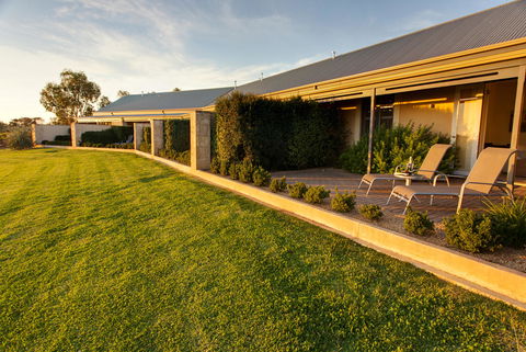 The Louise - Kingaroy Accommodation 7