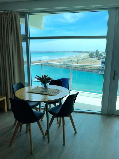 Ocean View Luxury Apartment & Suite - Kingaroy Accommodation 22