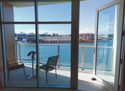 Wallaroo Marina Executive Apartments - Kingaroy Accommodation 1