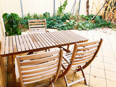 Beautiful Garden House - Kingaroy Accommodation 22