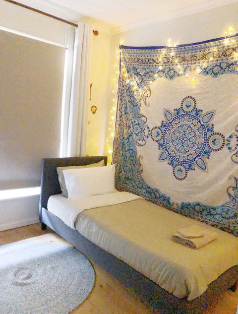 Beautiful Garden House - Kingaroy Accommodation 11