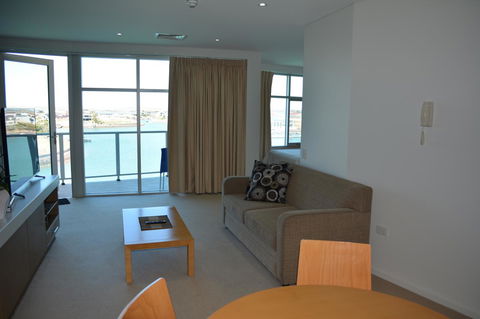 Wallaroo Marina Luxury Apartment - Kingaroy Accommodation 26