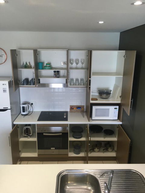 Wallaroo Marina Luxury Apartment - Kingaroy Accommodation 8