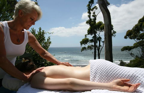 Mollymook Beach Waterfront - Kingaroy Accommodation 20