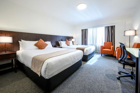 Hotel Grand Chancellor Adelaide - Kingaroy Accommodation 13