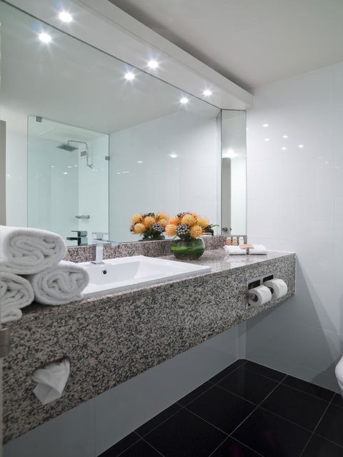 Hotel Grand Chancellor Adelaide - Kingaroy Accommodation 30