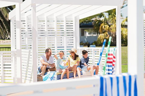 The Retreat West Beach Parks - Kingaroy Accommodation 7