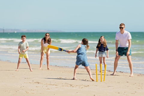 The Retreat West Beach Parks - Kingaroy Accommodation 4