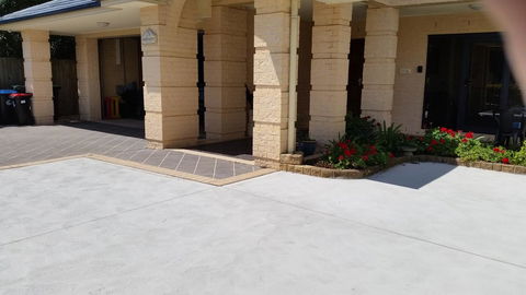 Serenity On Narrabeen Beach - 1Bdr Beachside Retreat - Kingaroy Accommodation 16