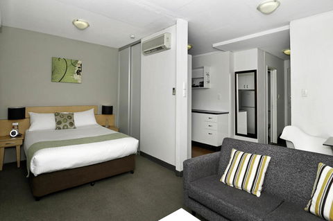 BreakFree Adelaide - Kingaroy Accommodation 15