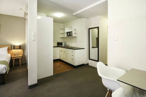BreakFree Adelaide - Kingaroy Accommodation 3