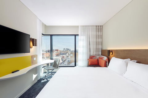 Holiday Inn Express Adelaide City Centre, An IHG Hotel - Kingaroy Accommodation 16