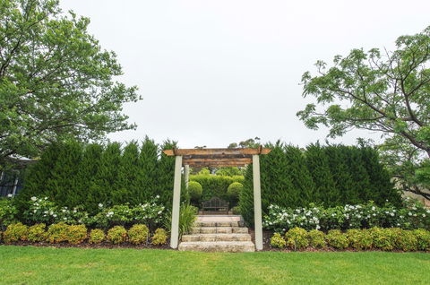 S T U D I O 22 Peaceful Retreat With Garden Views - Kingaroy Accommodation 10