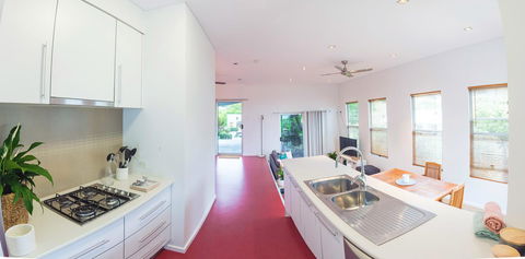 S T U D I O 22 Peaceful Retreat With Garden Views - Kingaroy Accommodation 4