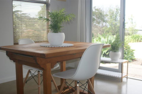S T U D I O 22 Peaceful Retreat With Garden Views - Kingaroy Accommodation 9