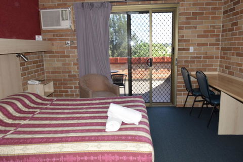 Windsor Terrace Motel - Kingaroy Accommodation 3