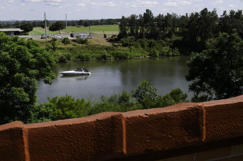 Windsor Terrace Motel - Kingaroy Accommodation 10