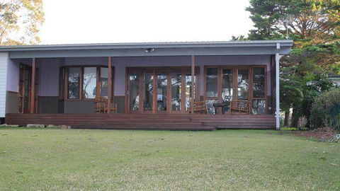 \'Point Break\' Your Waterfront Break At The Point - Kingaroy Accommodation 3