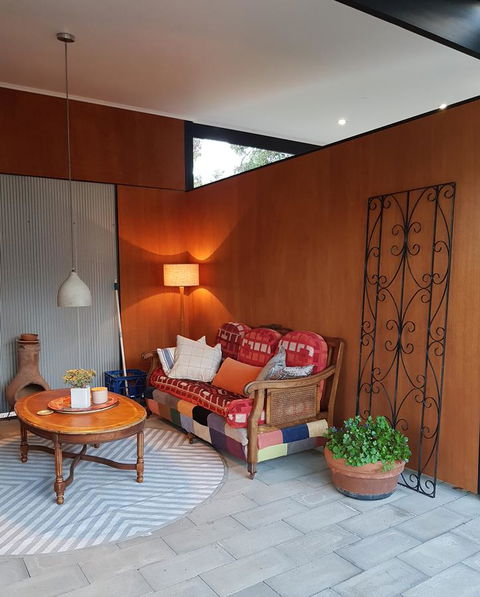Sinclair Eco House - Kingaroy Accommodation 4