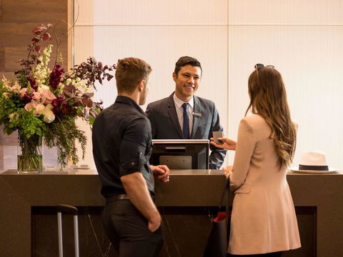 Pullman Adelaide - Kingaroy Accommodation 1