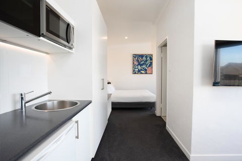 Bay 10 - Suites And Apartments - Kingaroy Accommodation 1