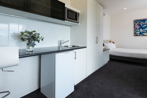 Bay 10 - Suites And Apartments - Kingaroy Accommodation 18