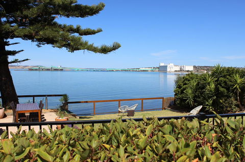 Bay 10 - Suites And Apartments - Kingaroy Accommodation 25