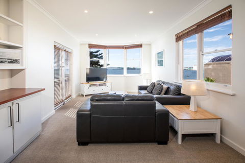 Bay 10 - Suites And Apartments - Kingaroy Accommodation 33