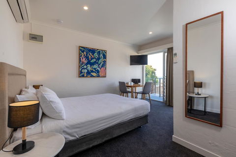 Bay 10 - Suites And Apartments - Kingaroy Accommodation 13