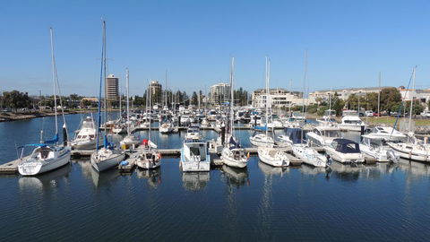 Glenelg - Marina Retreat - Kingaroy Accommodation 0