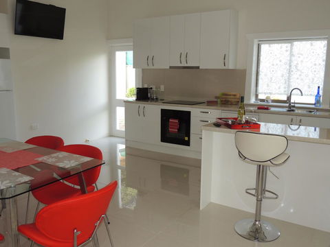 Glenelg - Marina Retreat - Kingaroy Accommodation 12