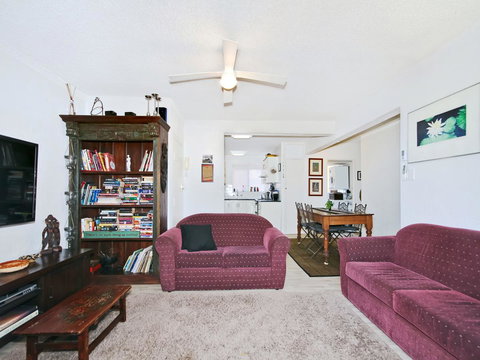 Monaco Court Apartment Adelaide - Kingaroy Accommodation 4