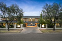 Book Wagga Wagga Accommodation Vacations Kingaroy Accommodation Kingaroy Accommodation