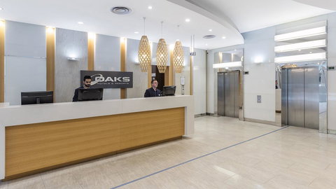 Oaks Adelaide Embassy Suites - Kingaroy Accommodation 4