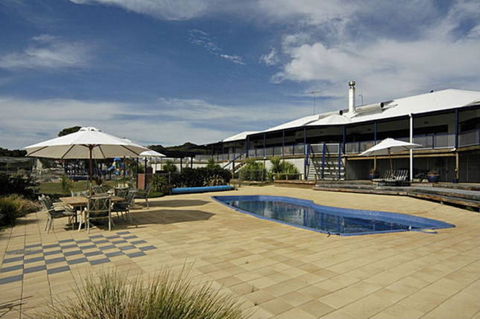 Doyles On The Bay - Kingaroy Accommodation 5