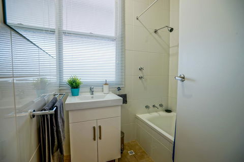 Breakaway Moonta Bay - Kingaroy Accommodation 11