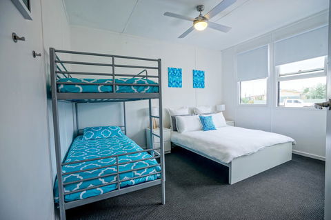 Breakaway Moonta Bay - Kingaroy Accommodation 0