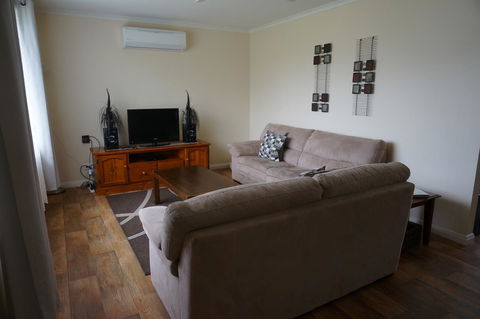 Kohinoor Getaway - Kingaroy Accommodation 3