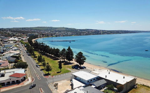 Tasman Beachside Apartment - Kingaroy Accommodation 1