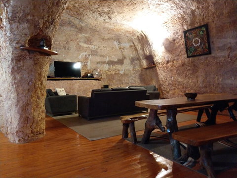 Zen Underground B&B - Kingaroy Accommodation 4