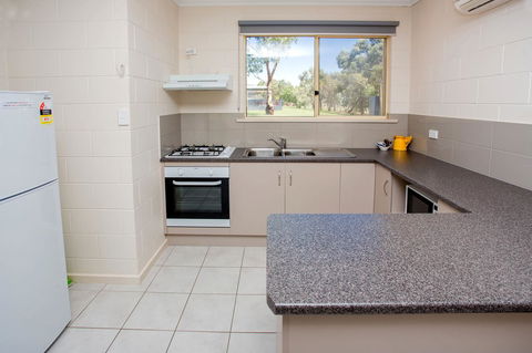 Discovery Parks - Lake Bonney - Kingaroy Accommodation 13