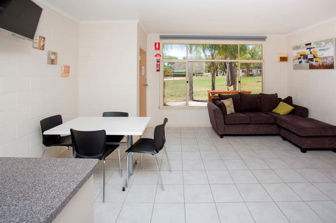 Discovery Parks - Lake Bonney - Kingaroy Accommodation 10
