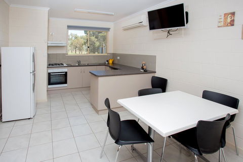 Discovery Parks - Lake Bonney - Kingaroy Accommodation 12