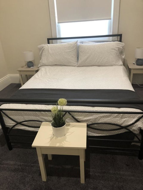 Olive\'s Cottage - Kingaroy Accommodation 7